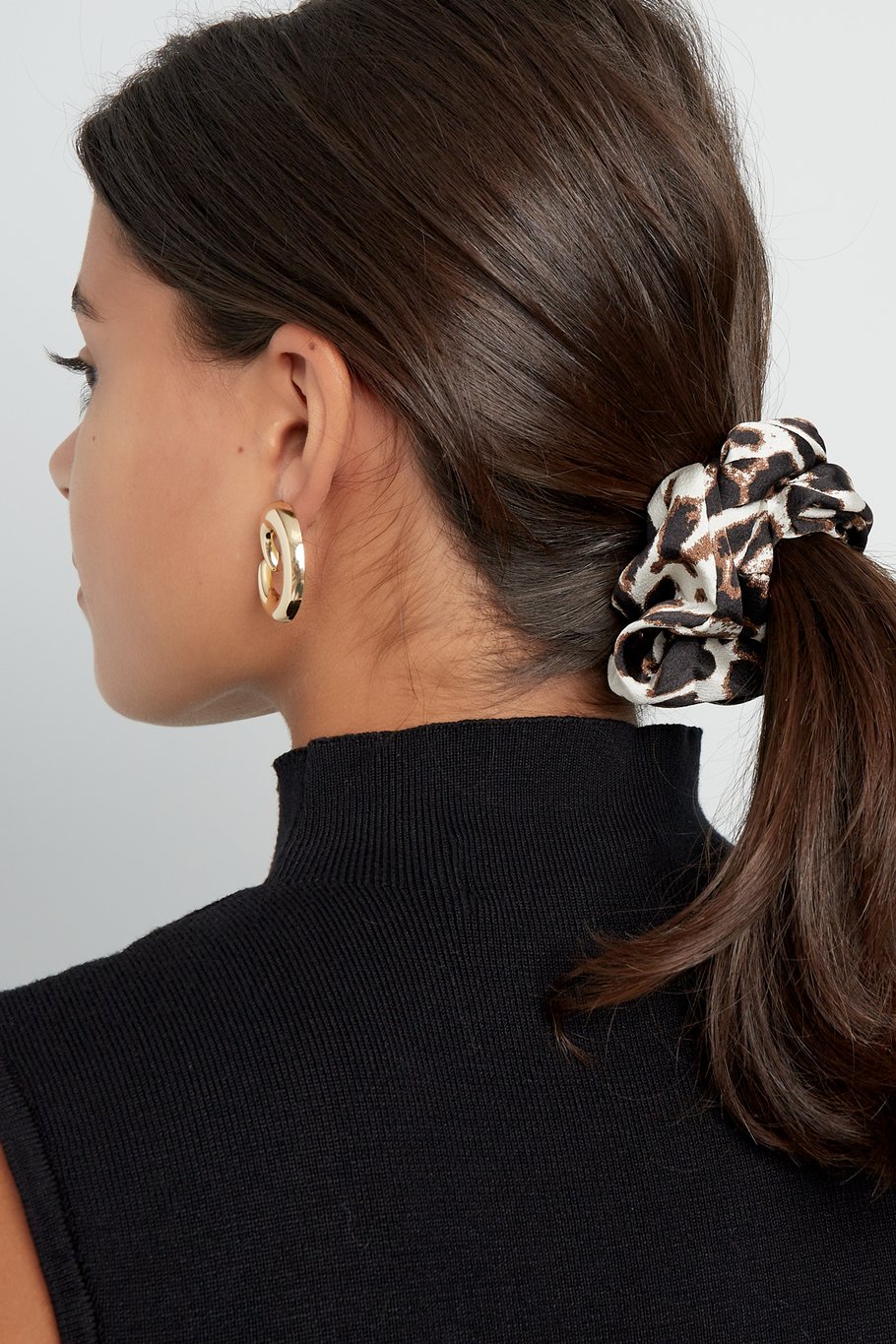 Tiger Print Scrunchies - Brown Picture2